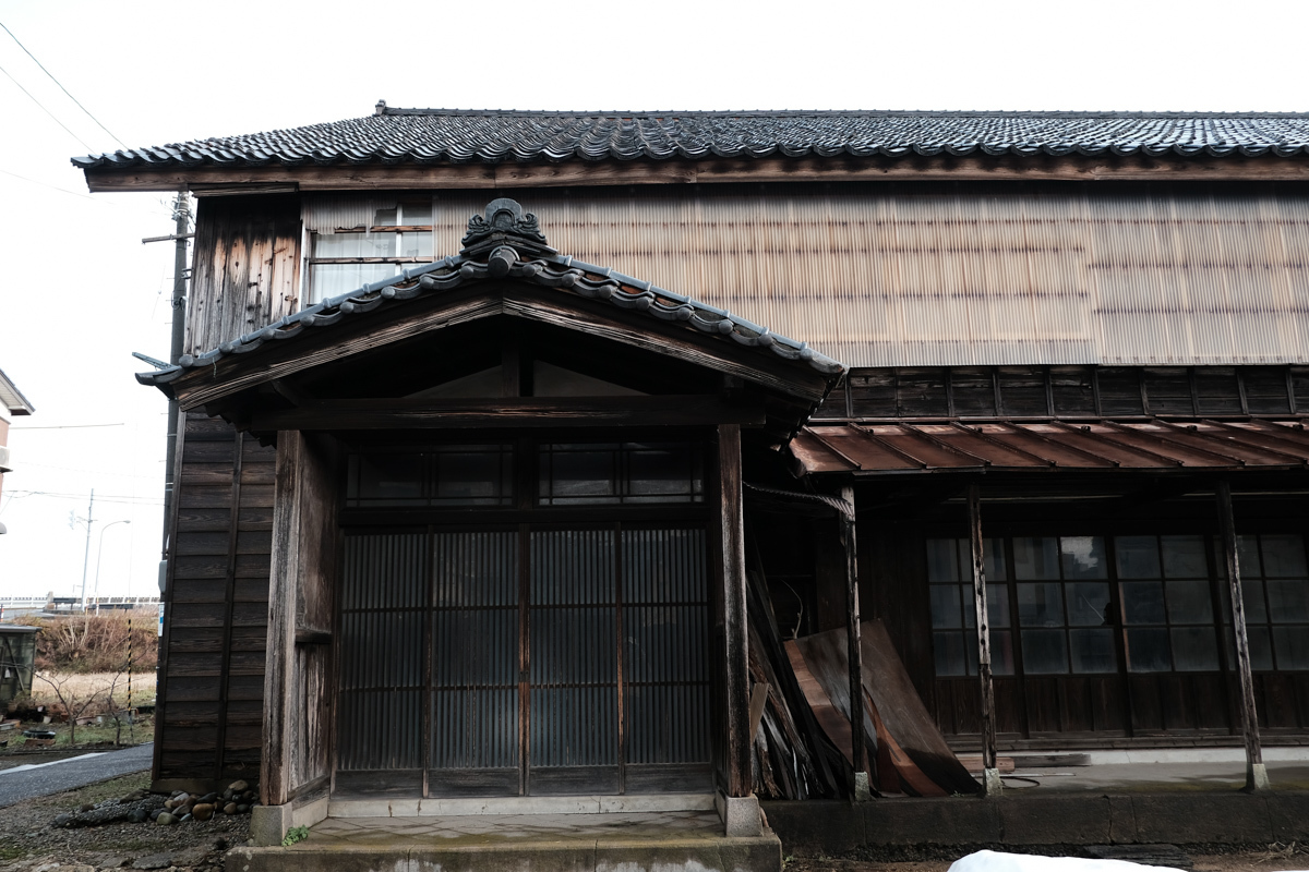越の旅路に~29 三条市四日町 その9_c0084666_10342622.jpg