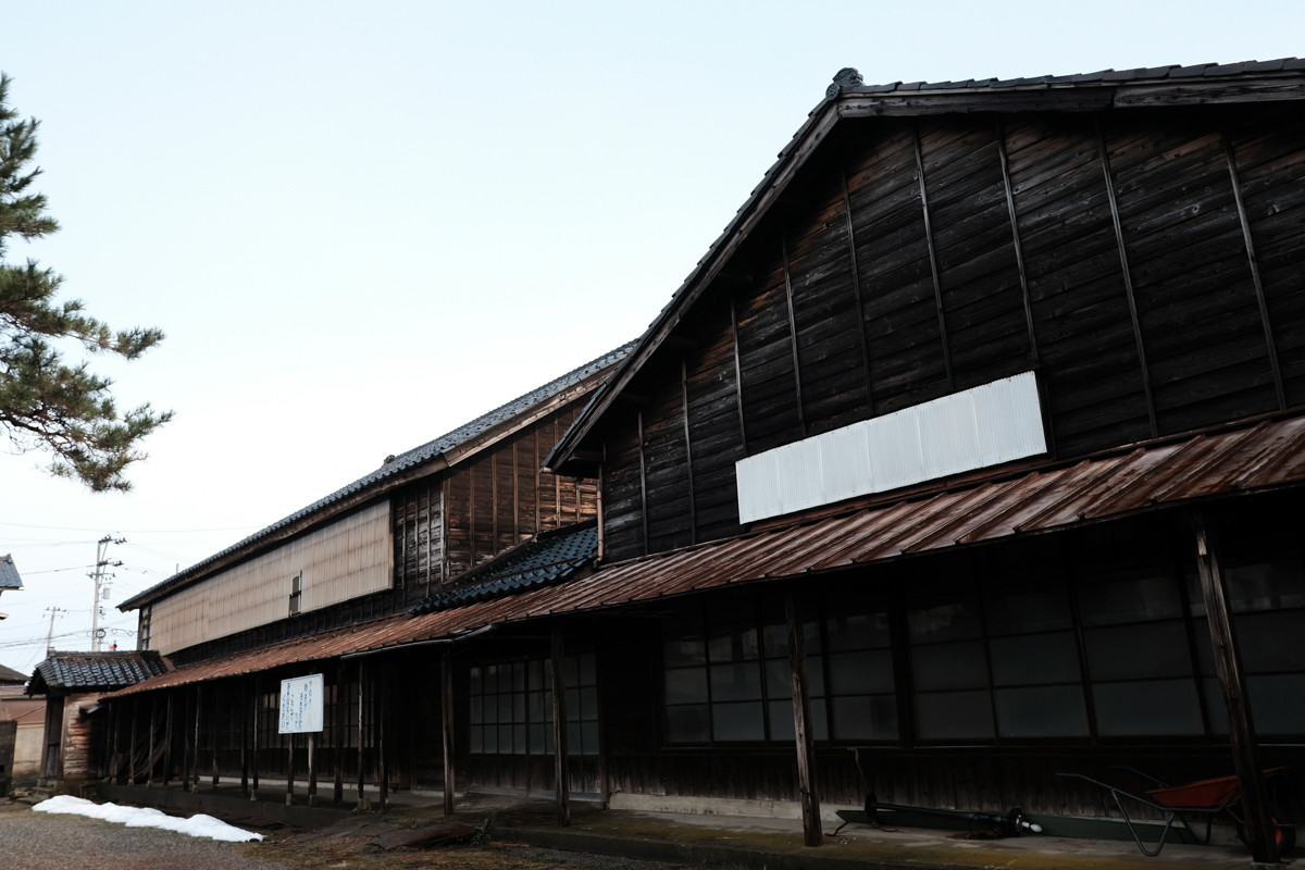 越の旅路に~29 三条市四日町 その9_c0084666_10342661.jpg