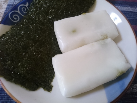 1/9 日清麺職人担々麵 + 磯辺焼き_b0042308_13082346.jpg