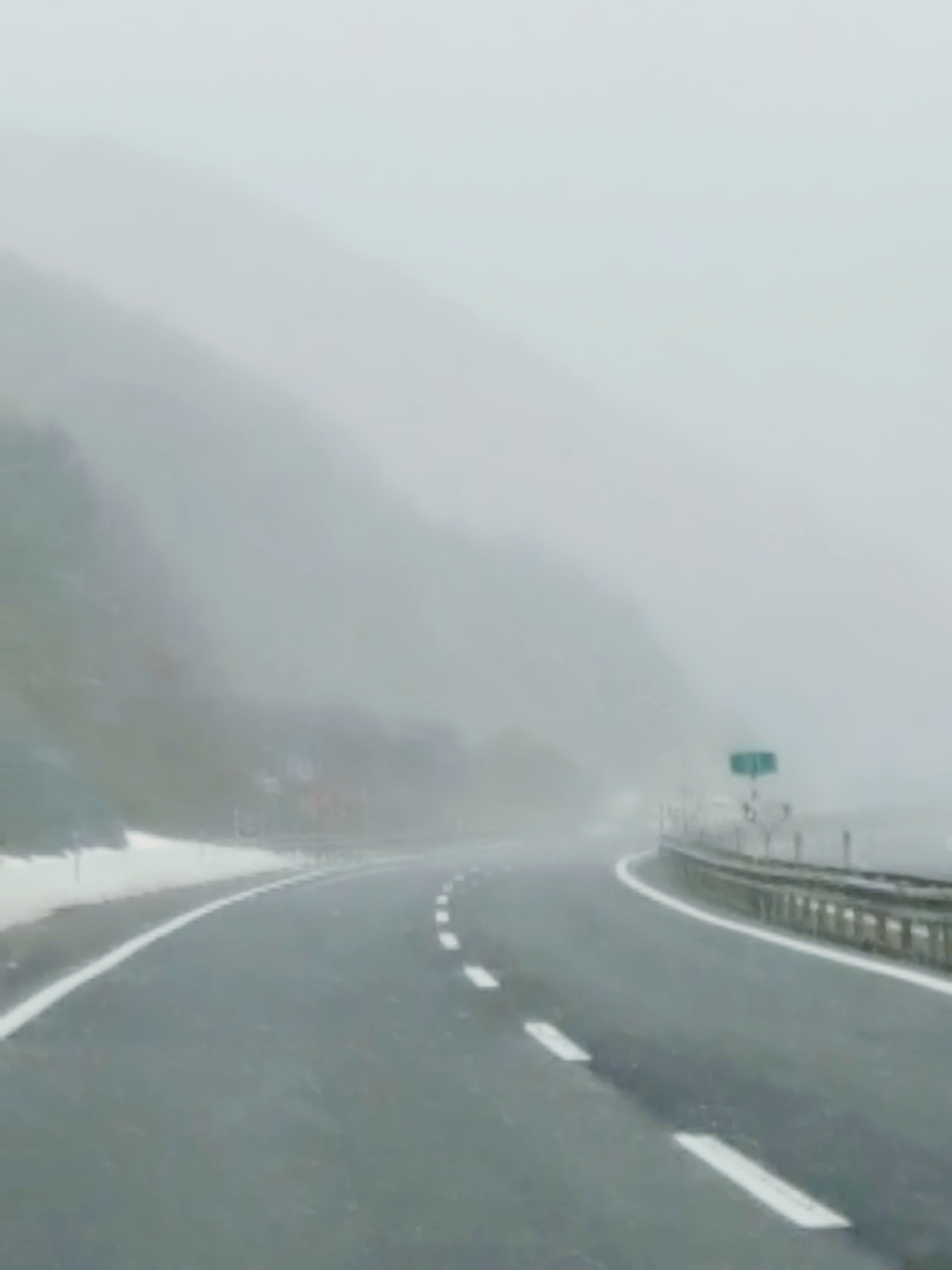 d0269832_07324379.jpeg