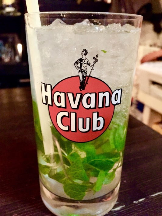 金曜日のモヒート@cuba_bodeguita_a0103940_04134491.jpeg