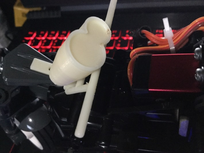 ダンシングライダーに1/8スケールのフィギュアを乗せるために_d0067943_15402769.jpeg