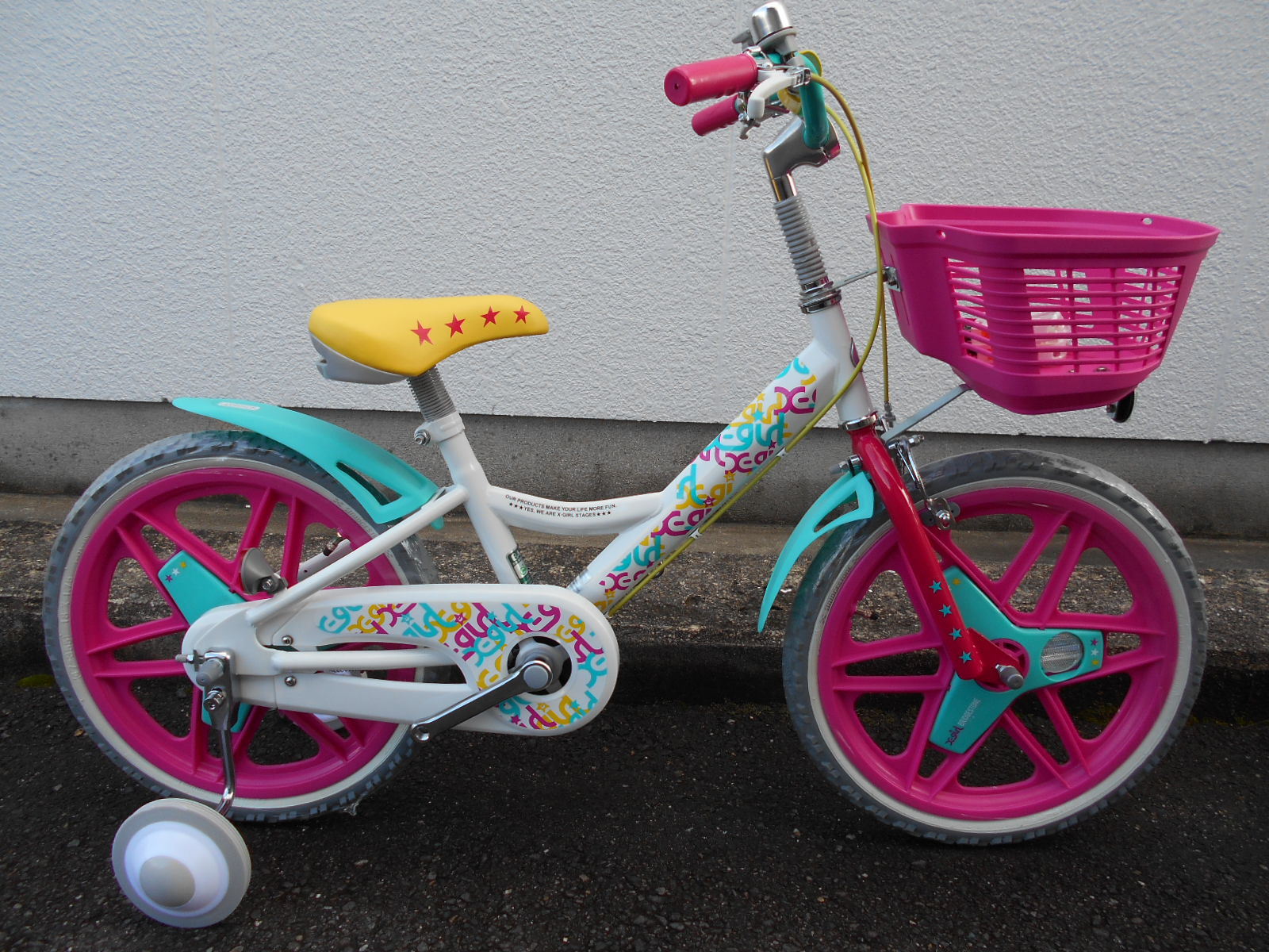 X-GIRLとBRIDGESTONEがコラボした子供車が特価で入荷!_b0189682_12020755.jpg
