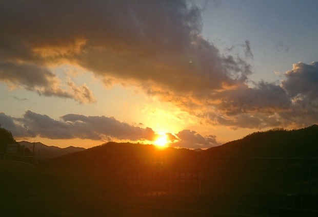 夕方からお出かけ👜_e0145441_00254200.jpg