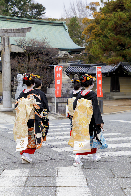 新年のあいさつ回り（上七軒・中里の皆さん）_f0155048_23511934.jpg