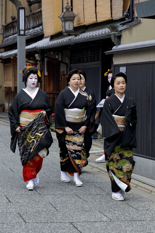 新年のあいさつ回り（上七軒・中里の皆さん）_f0155048_23525847.jpg