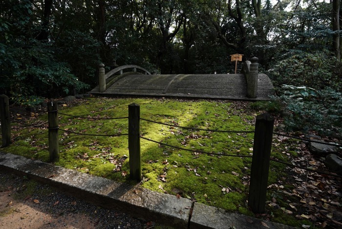 優しい森には 神話が生きてる 熱田神宮です Turfに魅せられて 写真紀行 優しい森には 神話が生きてる 熱田神宮です Turfに魅せられて 写真紀行
