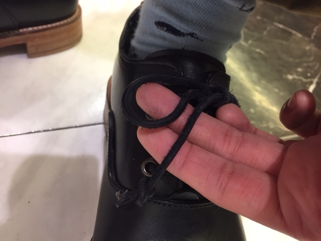 革紐(レザーシューレース)のお手入れ_b0226322_12592502.jpg