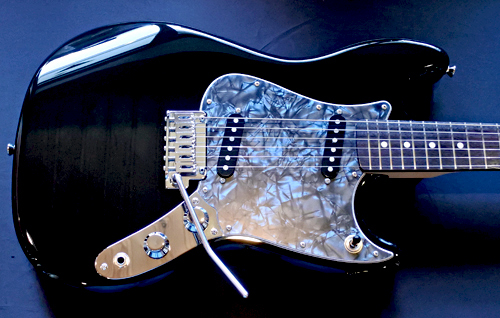 「Jet Black MetallicのPsychelone」1本目が完成です!_e0053731_17172387.jpg
