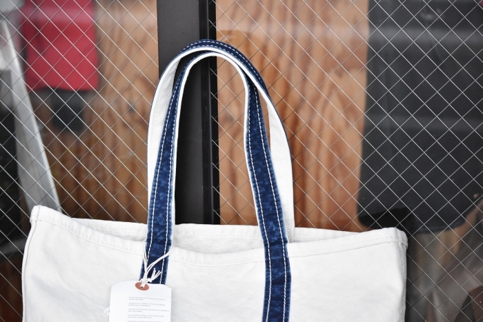 DAILYWORDROBE INDUSTRY ・・・ Vintage CANVAS TOTE!★!_d0152280_20400480.jpg