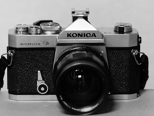 銀塩一眼レフ クラッシックス 3 Konica Autoreflex T 3 匠のデジタル工房 玄人専科