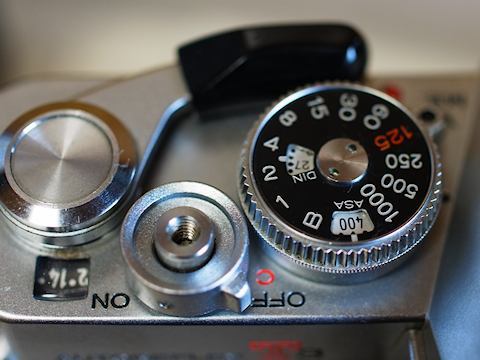 動作保証・点検済】良品□KONICA AUTOREFLEX T3 ボディ+AR 50mm 動作保証・点検済】良品□KONICA AUTOREFLEX T3 ボディ+AR 50mm