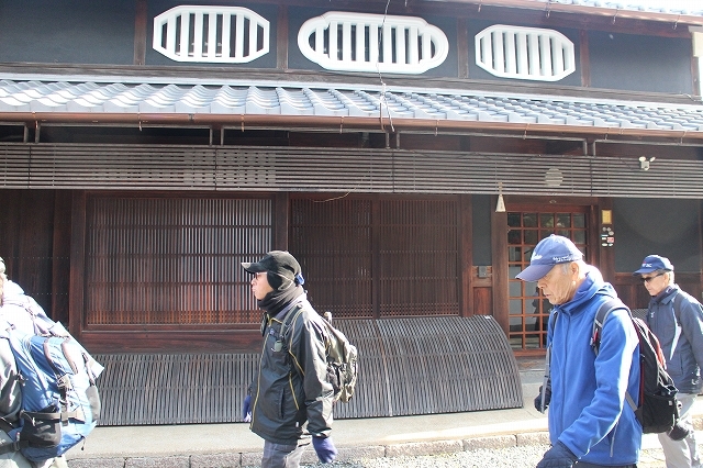 新春の神社巡りウオーク_b0044663_11190735.jpg