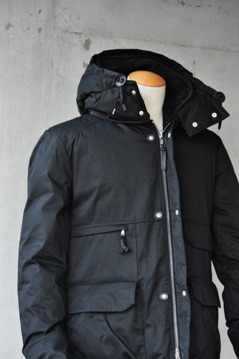 HOLUBAR ・・・ METRO BLACK PARKA!★!_d0152280_20454414.jpg