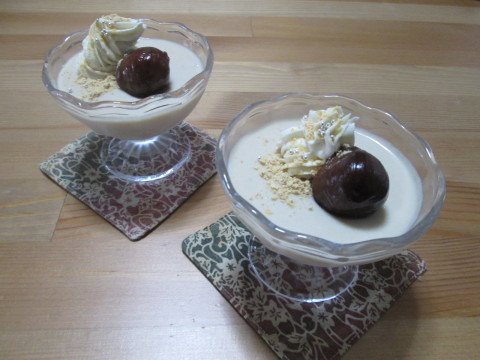 どちらがお好み? 黒ごま&白ごまプリン_d0361028_22532344.jpg