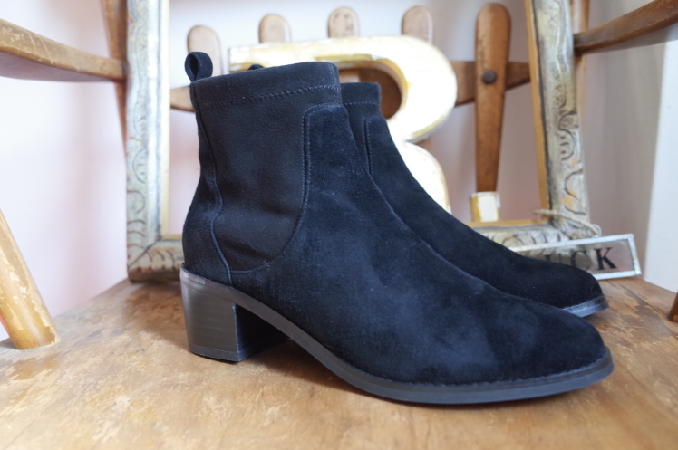 New year sale Pick Up!!☆Short boots☆☆_e0269968_11394975.jpg