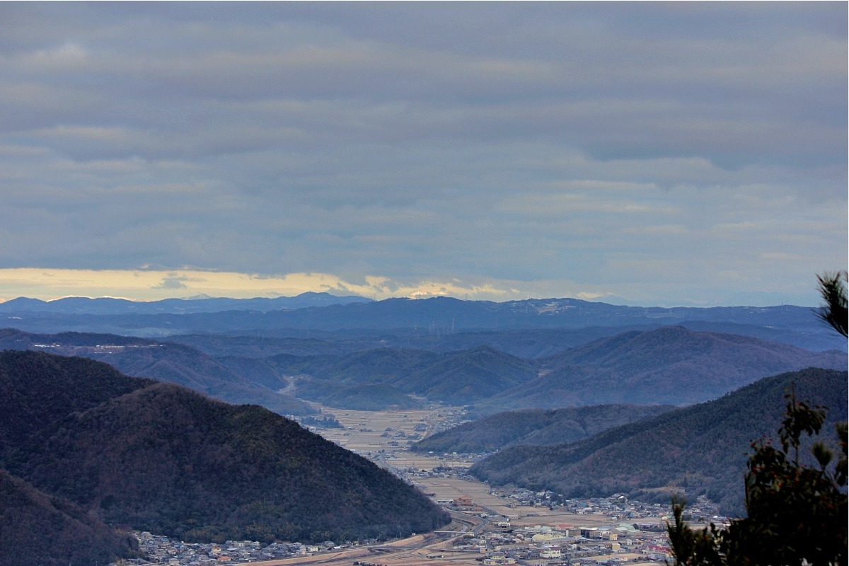 初登山はやっぱり熊山！_f0325295_13375983.jpg