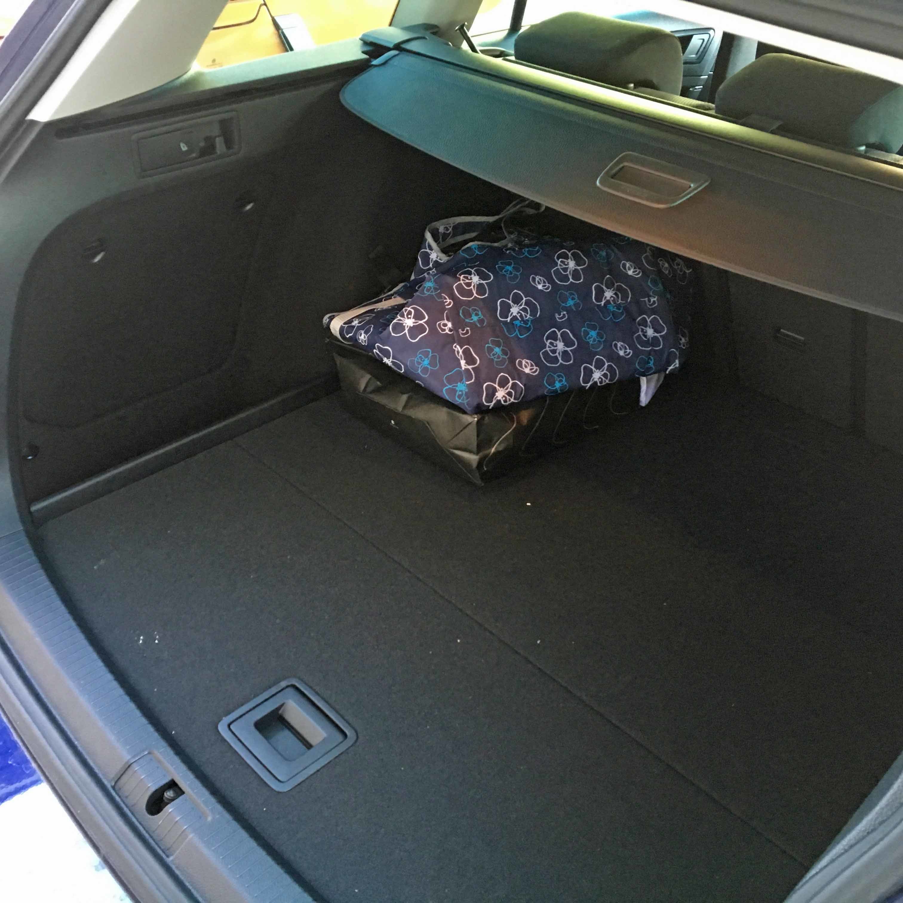 Jeep グランドチェロキー Limited 3 白煙さわぎ 代車生活 小生の備忘録 Jeep グランドチェロキー Limited 3 白煙さわぎ 代車生活 小生の備忘録