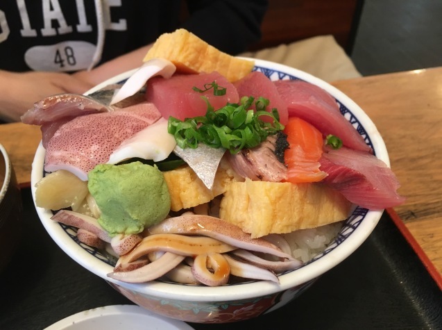 しれとこ食堂の海鮮丼_a0229819_15522616.jpg