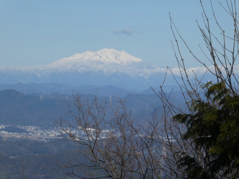 岐阜市の名峰　百々ｹ峰  （４１８M)　 登頂 編_d0170615_10084119.jpg