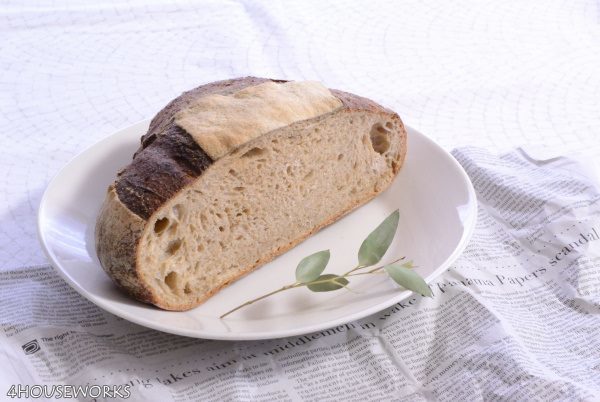 エエヴァ・オーバルプレートと、お気に入りのパンと_c0360042_11052979.jpg