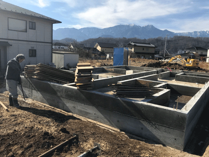 b0129758_09033451.gif