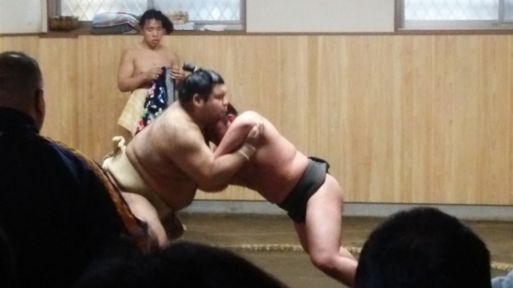 怖いドライカレー弁当と稀勢の里(・.・;)_d0359935_07105536.jpg