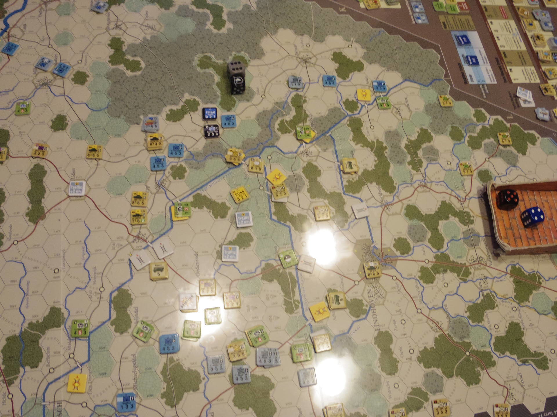 ５人で(GMT)Holland ‘44：Operation Market-Gardenその➂_b0173672_05451101.jpg