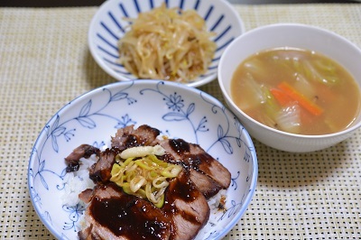 チャーシュー丼_b0068780_21052175.jpg