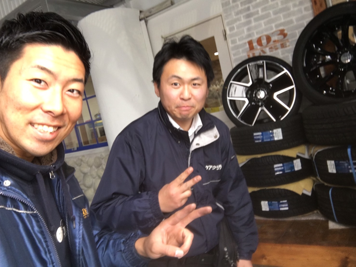1月19日(金)トミーベース カスタムブログ☆LS460 ハマー マジェスタ多数取り揃え☆WALDのホイルも☆_b0127002_12511257.jpg