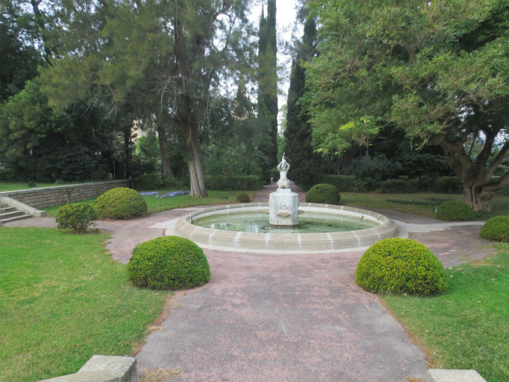 b0064411_08002111.jpg