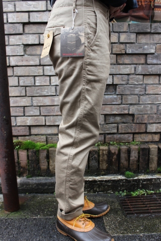 WORKERS \"Officer Trousers\" & \"Cotton Knit Cap\" ご紹介_f0191324_08310110.jpg