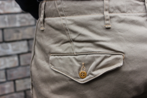 WORKERS \"Officer Trousers\" & \"Cotton Knit Cap\" ご紹介_f0191324_08314263.jpg