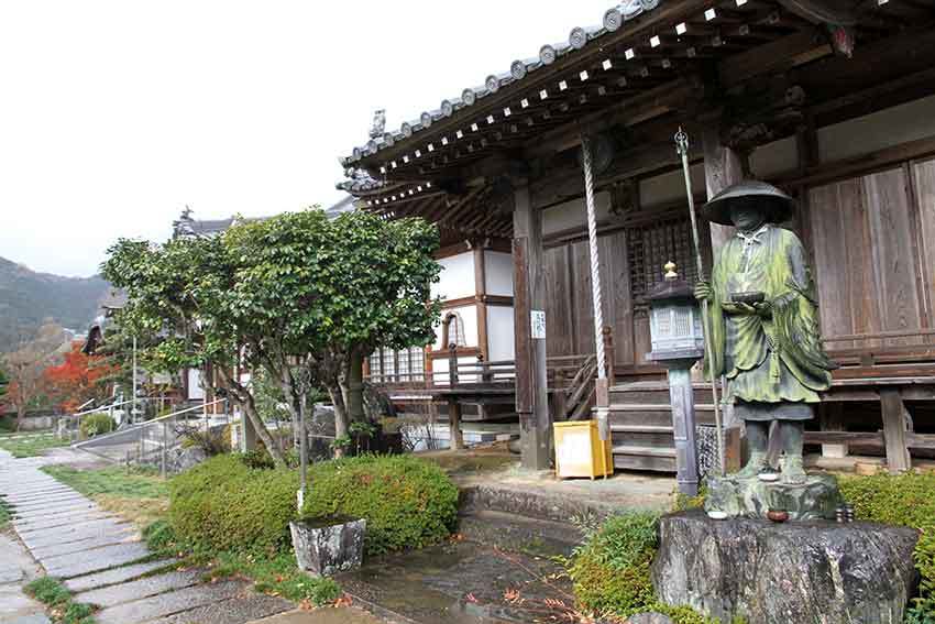 つるぎ町半田「神宮寺」♪_d0058941_20353710.jpg