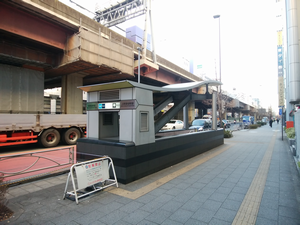 a0057057_23272310.png