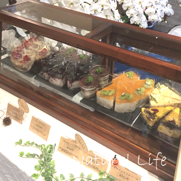 e0220065_08323149.gif