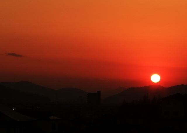 北見台からの夕日_e0309282_14390843.jpg