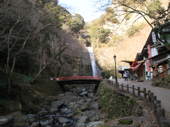 2018年1月　箕面大滝_d0202264_8363265.jpg