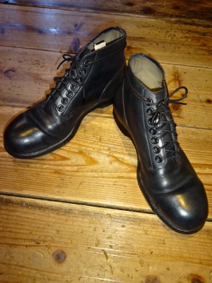 Vintage Chukka Boots \"U.S.Navy\"_d0176398_2027610.jpg