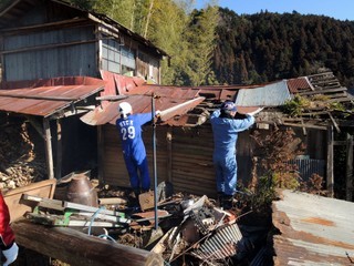 f0326399_17032000.jpg