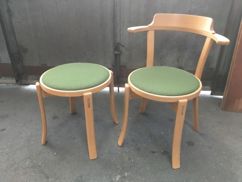 【椅子の張替え】デンマークデッドストックの、ウール生地にて張替えました_f0326751_11334493.jpg
