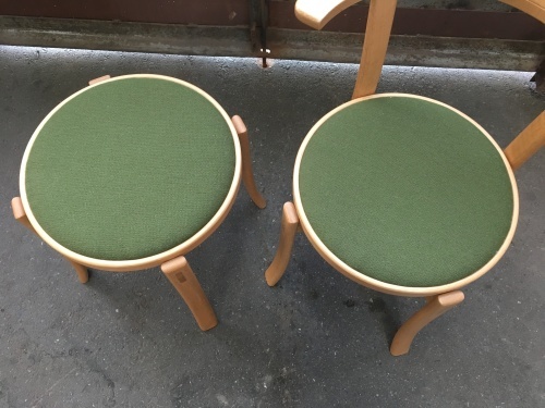 【椅子の張替え】デンマークデッドストックの、ウール生地にて張替えました_f0326751_11341204.jpg