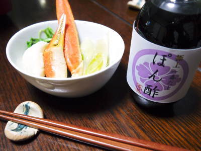 お鍋の季節に極上一番だしぽん酢『臣城』はいかがですか?大好評発売中!!_a0254656_17494705.jpg