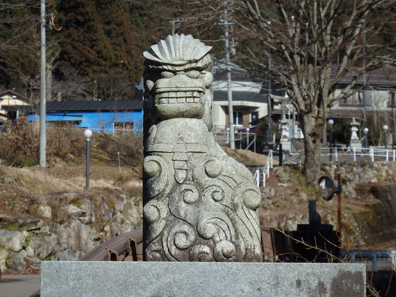 『高賀神社と高賀川と円空狛犬･････』_d0054276_20242264.jpg