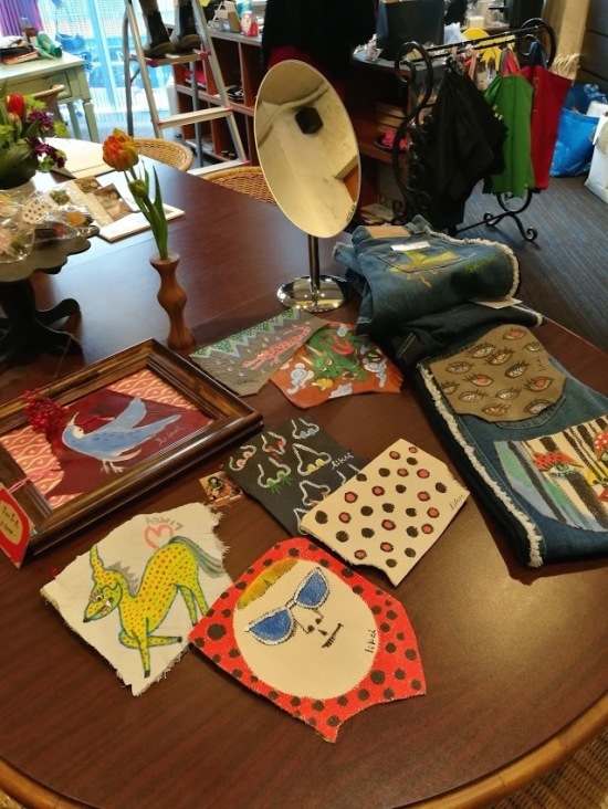LikeiArt Fashion Month Exhibition 開催中 @ Class.Salon その1_c0114110_00032209.jpg
