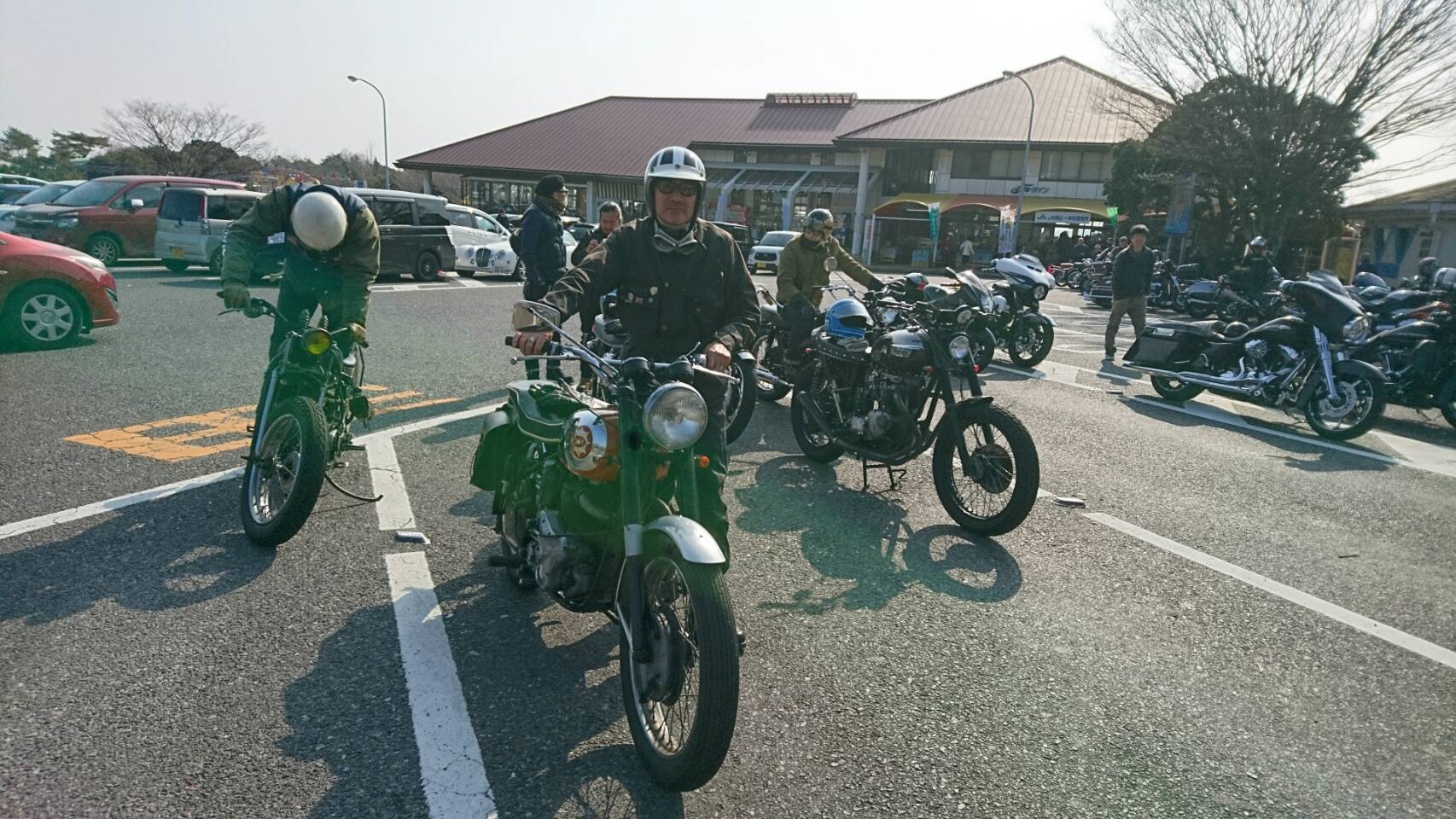 a0285330_00052682.jpg