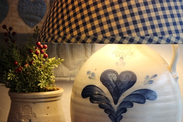 Rowe Pottery の大きなランプとポタリー_f0161543_1442727.jpg
