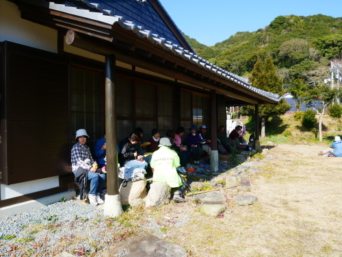 猫楠舎が人で埋まった日曜日_f0054677_06123656.jpg