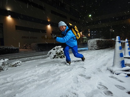 大都会の大雪を_e0077899_22544978.jpg