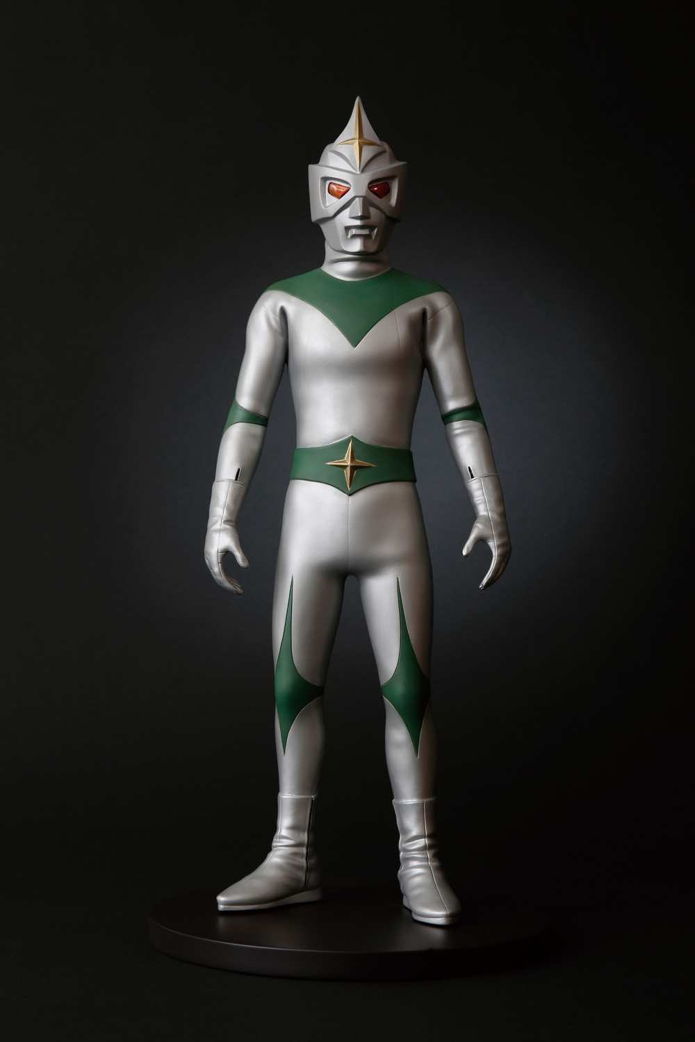 この流れに乗って最新商品情報を!!『Character Classicsウルトラセブン